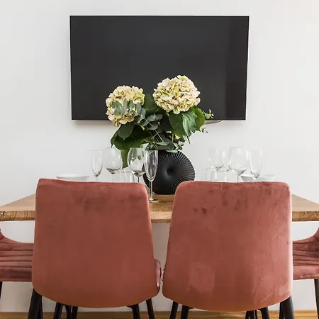 Gallery 7 - 6 * Krakau