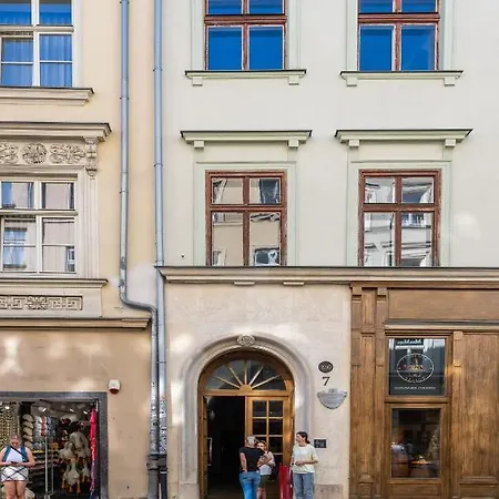 Apartament Gallery 7 - 6 *